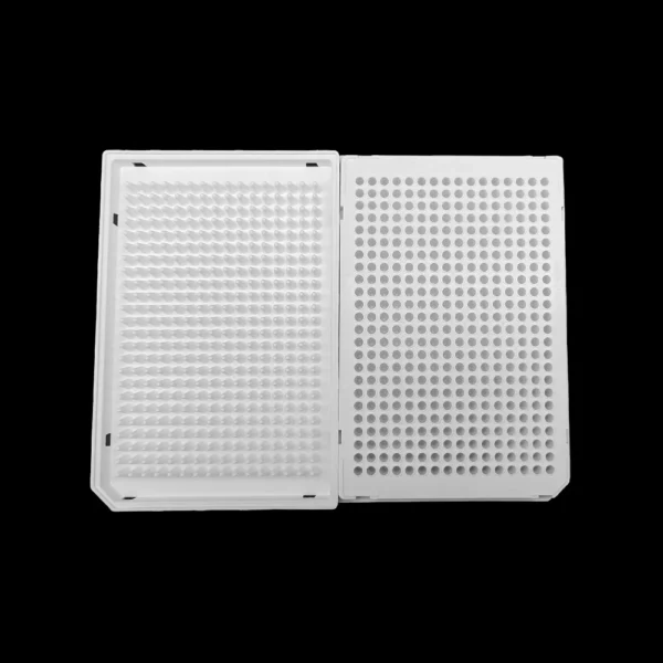 Axygen® 384-well PCR Microplate Compatible with Roche Light Cycler 480 with Sealing Films, White, Nonsterile - Image 2